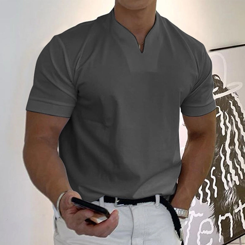 Kurzärmliges Sportliches T-Shirt mit V-Ausschnitt